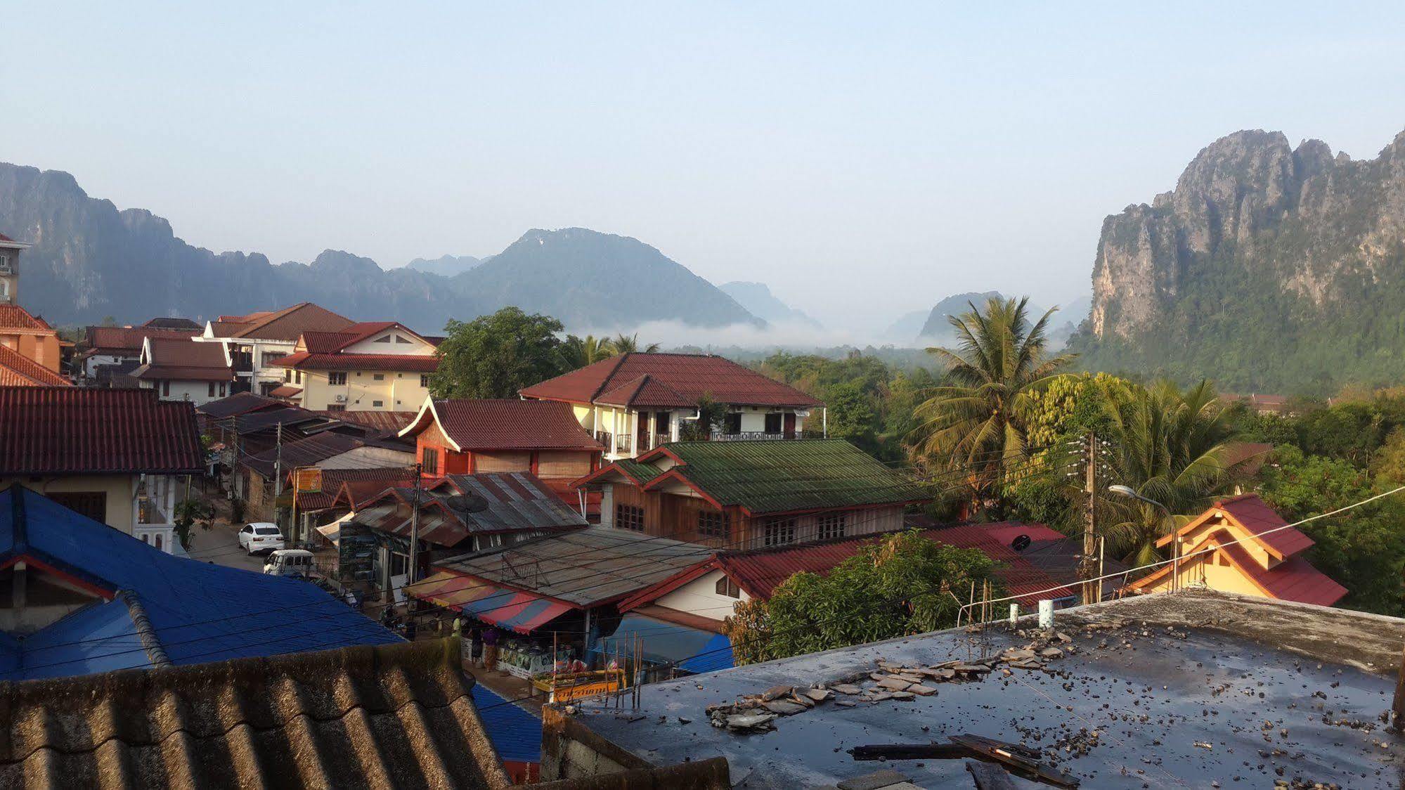 Vv Villa Vangvieng Vang Vieng Exterior photo